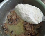 صورة لخطوة 11 من وصفة دجاج رولي بصوص شومبينيون 😋😋😋😋