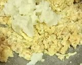 A picture of step 3 of Bread Eggs Lollipop French Toast.