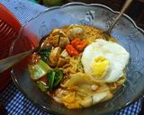 Foto langkah ke 6 dari resep Mie Godog Spesial.