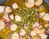 Foto del paso 3 de la receta: Radiatori con pulpo y langostinos