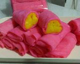 Foto langkah ke 7 dari resep Dadar Gulung Pink Vla Durian #PeduliKankerPayudara.