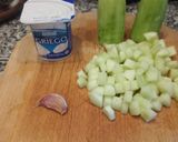 Foto del paso 1 de la receta: Hamburguesas de Salmón y Salsa de Pepino Caseras