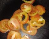 รูปขั้นตอนการทำที่ 3 ของ แซนวิชไข่เจียวมะเขือเทศ | Tomato Omelette Sandwich