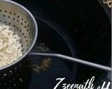 A picture of step 1 of Maggi Bhel.