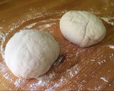 Pizza egyszerűen recept fázis 2 fotója