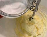 Foto del paso 3 de la receta: Galletitas de queso mascarpone y fresas 🍓!!