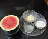 A picture of step 1 of Watermelon jelly.