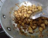 A picture of step 4 of Aloo Methi.