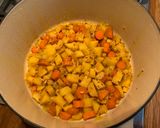 A picture of step 4 of Spiced parsnip soup.