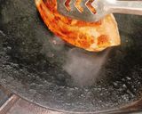 चीजी रोटी रैप बची हुई रोटियां से रेसिपी चरण 7 फोटो