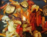 Foto del paso 7 de la receta: Vegetales al horno con lo que hay
