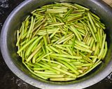 Hình bước làm 1 của món Canh ngó khoai