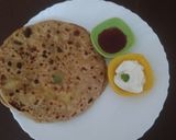 आलू चिली पराठा(aloo chilli paratha recipe in hindi) रेसिपी चरण 3 फोटो