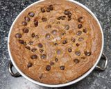 A picture of step 4 of Chocolate Chip Pizookie.