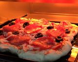 Hình bước làm 4 của món Pepperoni Pizza