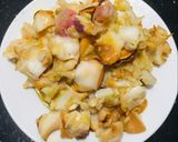 Hình bước làm 4 của món Ốc tỏi xào bơ tỏi