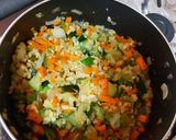 Foto del paso 5 de la receta: Guiso de zapallo italiano con carne de soya