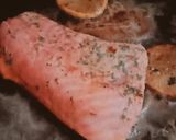 Foto langkah ke 4 dari resep Salmon Steak with Blackpepper Sauce and Mashed Potato.