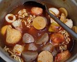 Foto langkah ke 3 dari resep Shuki kuah tom yum (bumbu instan).