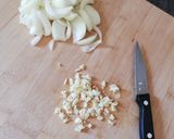 Une image de l'étape 1 de Nouilles fines sautées aux légumes.