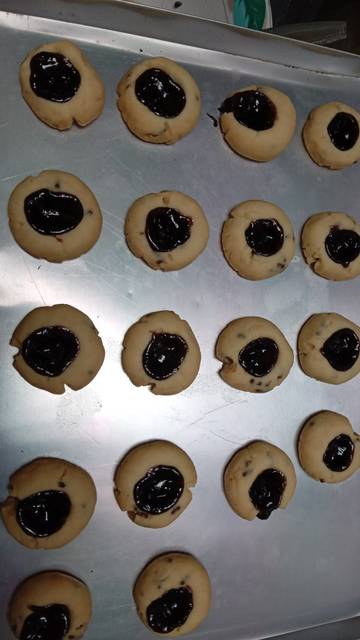 Langkah-langkah untuk membuat Cara bikin Thumbprint cookies (takaran sendok)