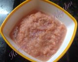 A picture of step 2 of Tomato onion in spicy gravy.