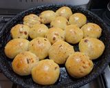 Foto del paso 5 de la receta: Pancitos saborizados de salame y queso