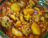 A picture of step 10 of Chicken aloo Gobhi.