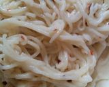 A picture of step 2 of Noodle wrapped chicken fritters.