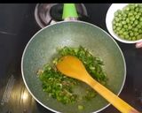 A picture of step 1 of Hara Bhara kabab.
