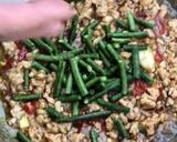 A picture of step 12 of [Video inside] Pad kra pao gai (chicken stir with basil).