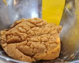 Foto del paso 4 de la receta Galletas de turrón bañadas en chocolate blanco