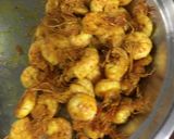 A picture of step 3 of Vegetable Prawn Curry.