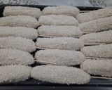 Hình bước làm 2 của món Xúc xích phô mai Hàn Quốc