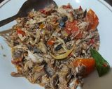 Foto langkah ke 4 dari resep Tongkol Suwir pedes.