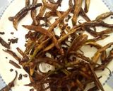 A picture of step 5 of Pan Fried crunchy Chillies by Nancy.