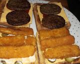 A picture of step 4 of Surf and turf bargain sambo.