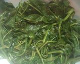 Foto langkah ke 3 dari resep Tumis Kangkung Cabai Merah.