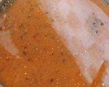A picture of step 7 of Onion Pakoda Gravy.