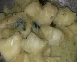 A picture of step 6 of Maravalli kizhangu (Tapioca) Aviyal.