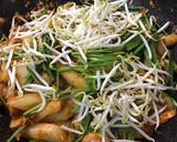 Gambar langkah 4 resipi Fried Chee Cheong Fun.