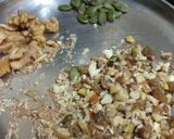 खजूर बर्फी (khajur bharfi recipe in marathi) रेसिपी स्टेप 2 फोटो 