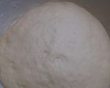 Foto del paso 2 de la receta: Medialunas dulce de manteca (Mv)