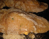 Foto del paso 4 de la receta: Milanesa rellena con cheddar, jamón y queso ! 🤤