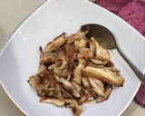 Foto langkah ke 1 dari resep Soto ayam kuah santan.