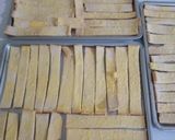 Foto langkah ke 3 dari resep Bread Sticks "Kulit Roti".