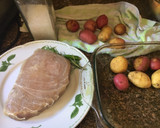 Foto del paso 1 de la receta: Pez espada con salsa y papines (horno)