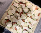 Foto del paso 4 de la receta: Hojaldre de tomate 🍅 calabacín 🥒 y mozzarella 🧀