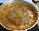 A picture of step 3 of Spicy Egg Soup.