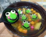 Foto langkah ke 5 dari resep Wedang ronde karakter (kerropi) #cookpadapron2026.
